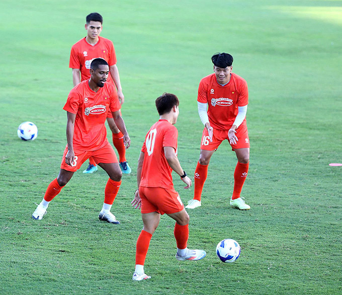 Quang Vinh là 1 trong những sự lựa chọn trong đội hình tối ưu của ĐT Việt Nam - Ảnh: Đức Cường