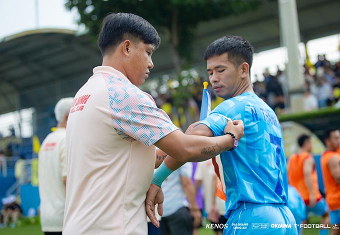 HLV Nhật Nam khá mát tay khi dẫn dắt Gia Định thăng hạng, từ hạng Ba lên hạng Nhì và bây giờ có cơ hội lớn lên hạng Nhất