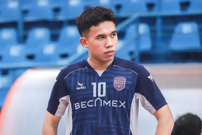 Câu Chuyện Chuyển Nhượng Đầy Hứa Hẹn